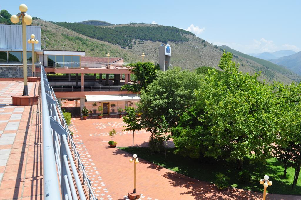 Club Residence Pianetamaratea Santa Caterina  Екстер'єр фото