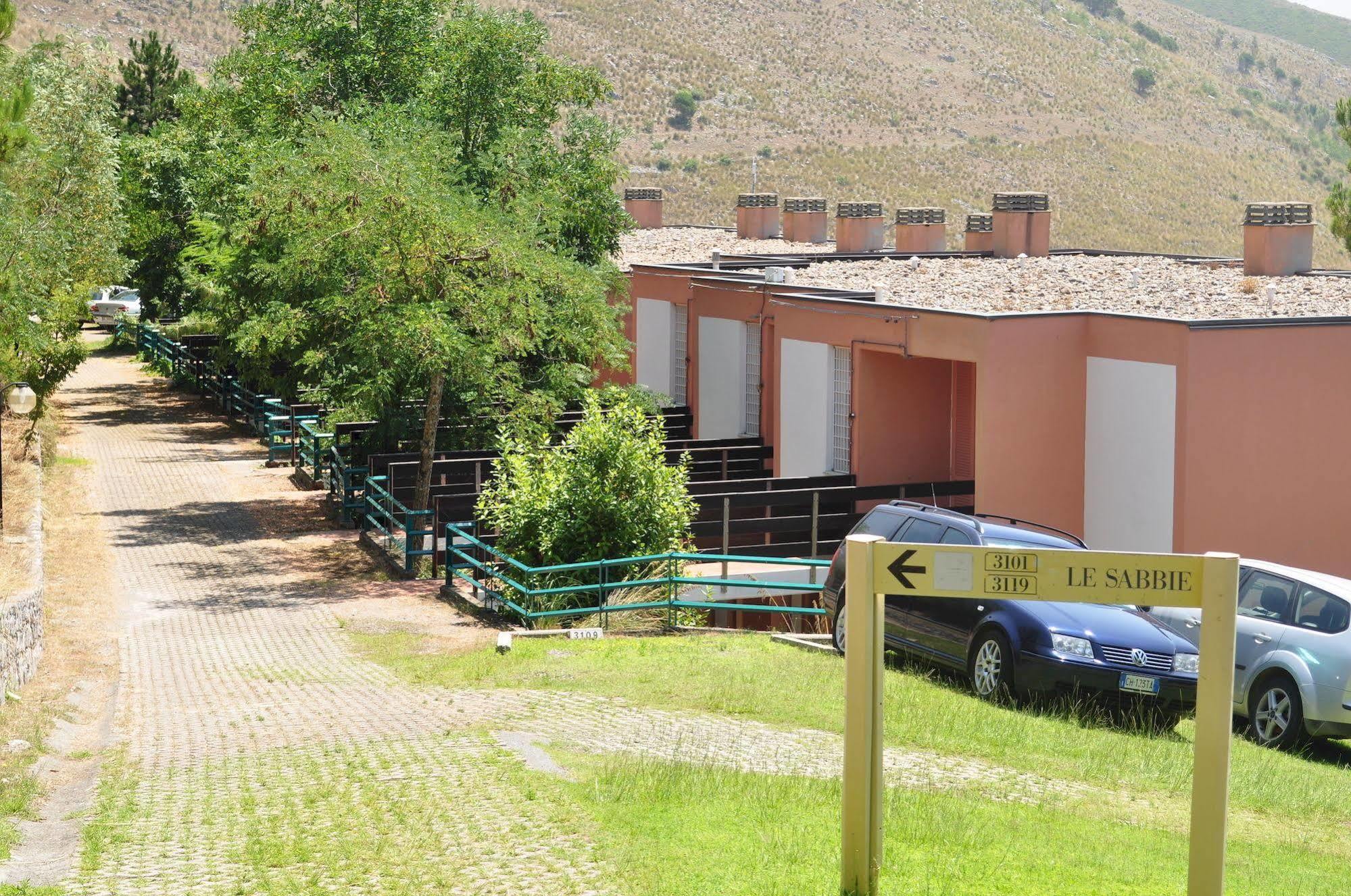 Club Residence Pianetamaratea Santa Caterina  Екстер'єр фото